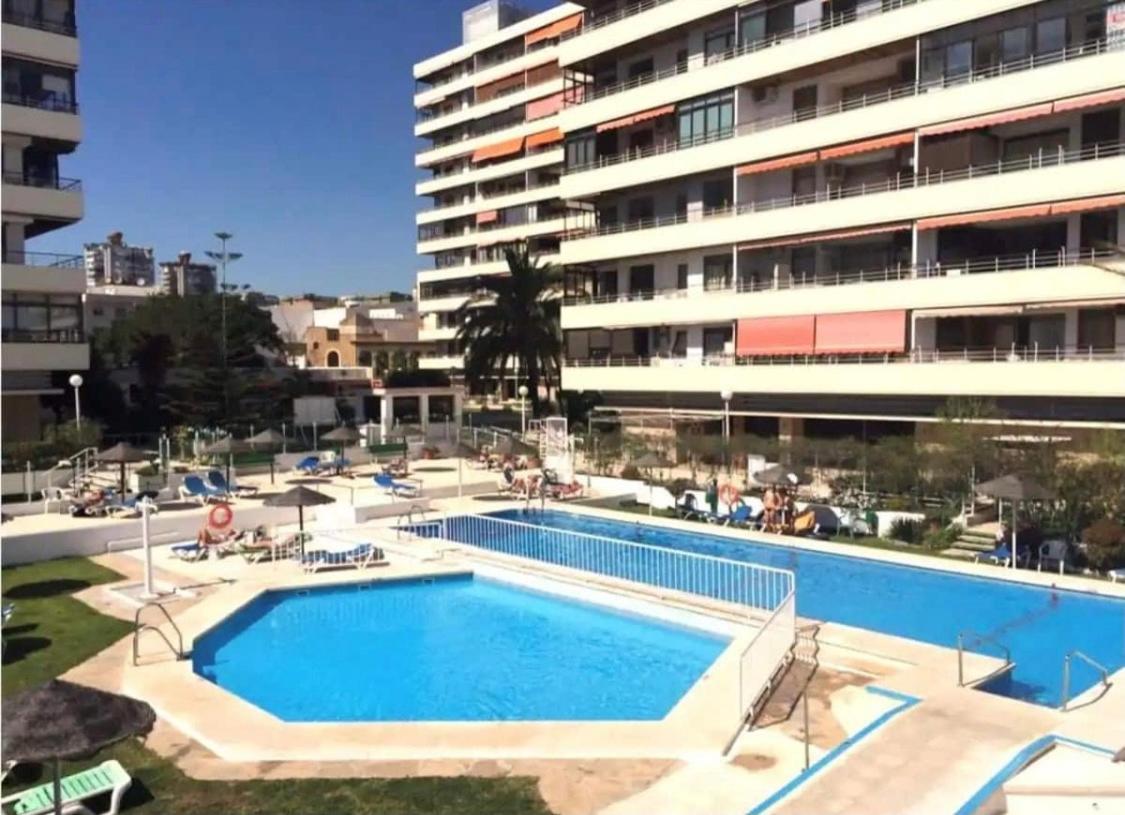 Central 2 Bed Apartment In La Nogalera Torremolinos Extérieur photo